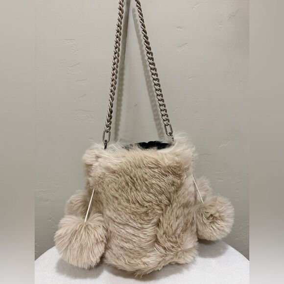 Beige Real Shearling Handmade Drawstring Bucket Bag Includes 4 Fur Balls Charm - Picture 5 of 16